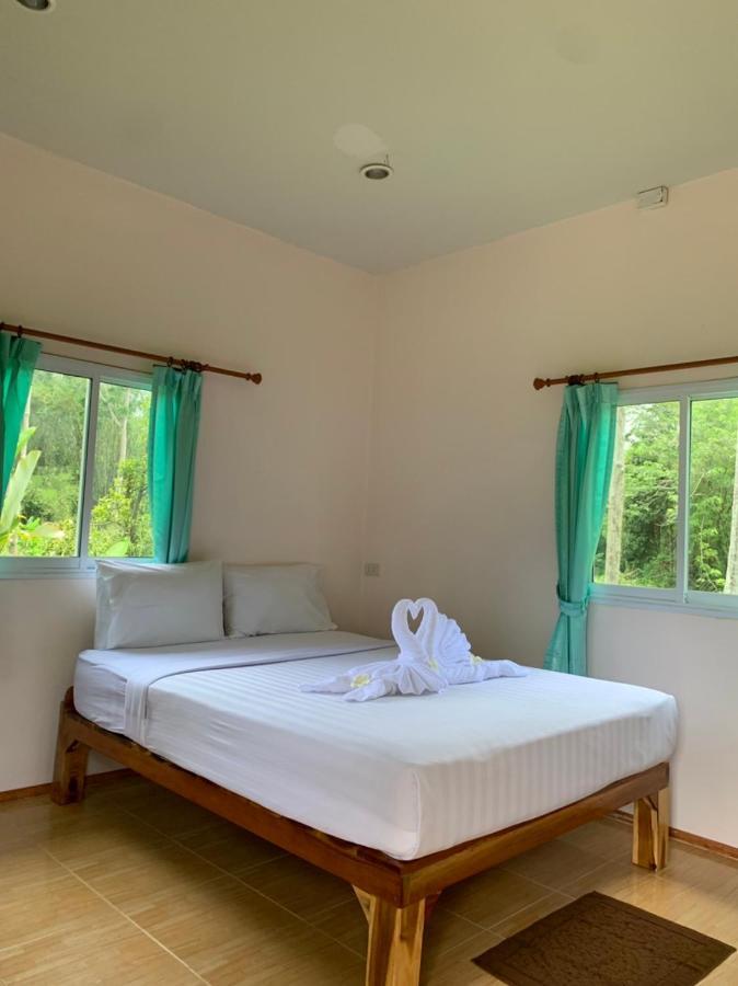 Khaosok Bamboo Huts Resort Khao Sok National Park المظهر الخارجي الصورة