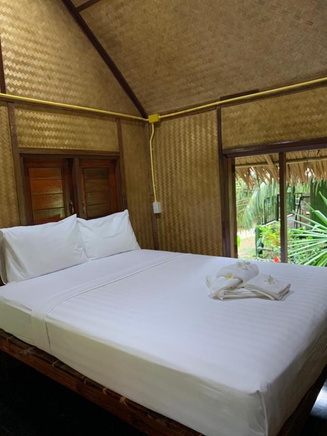 Khaosok Bamboo Huts Resort Khao Sok National Park المظهر الخارجي الصورة