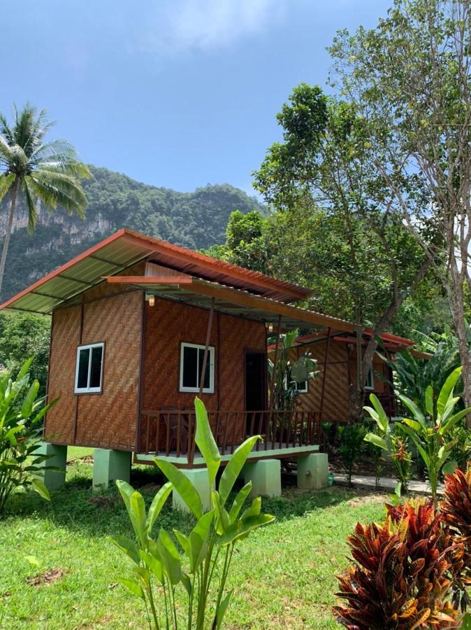 Khaosok Bamboo Huts Resort Khao Sok National Park المظهر الخارجي الصورة
