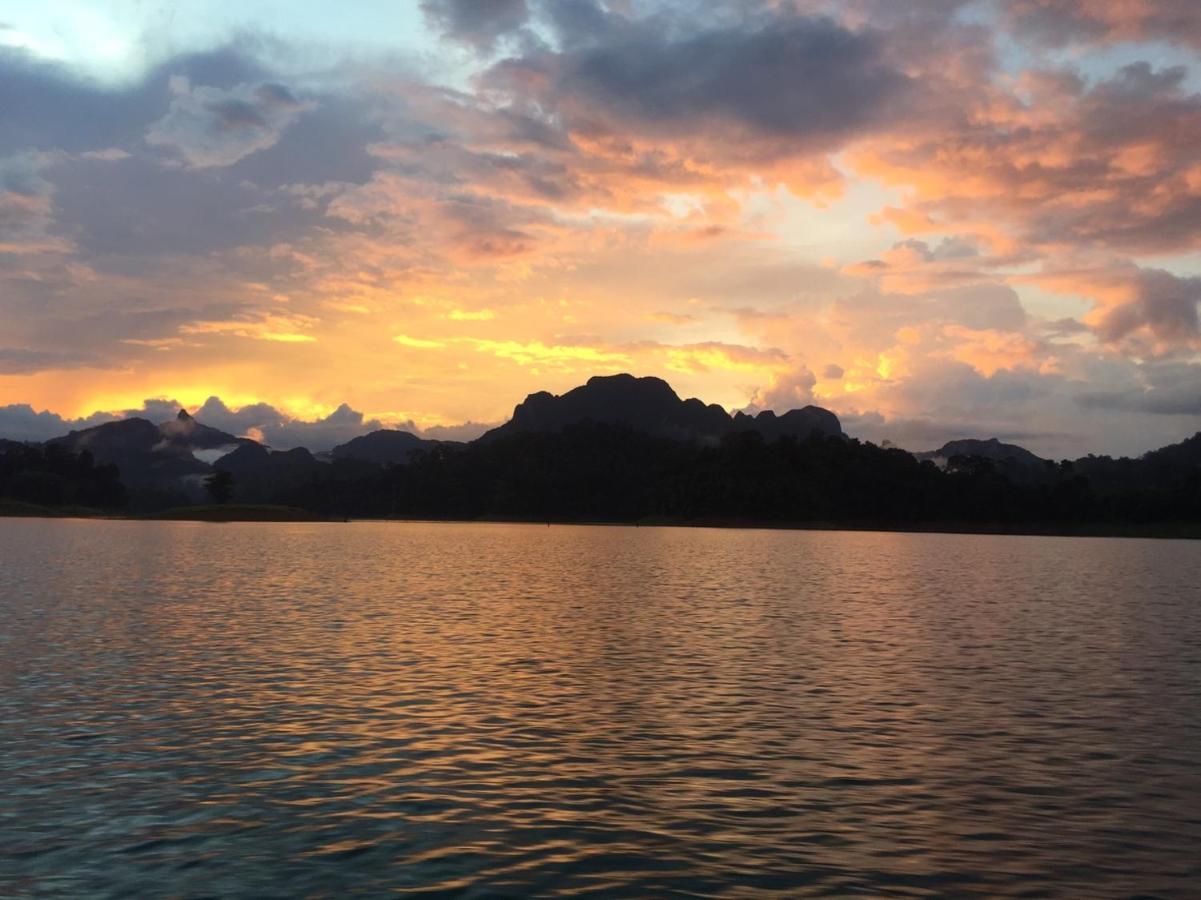 Khaosok Bamboo Huts Resort Khao Sok National Park المظهر الخارجي الصورة