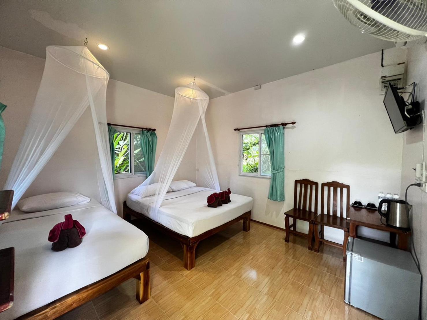 Khaosok Bamboo Huts Resort Khao Sok National Park المظهر الخارجي الصورة