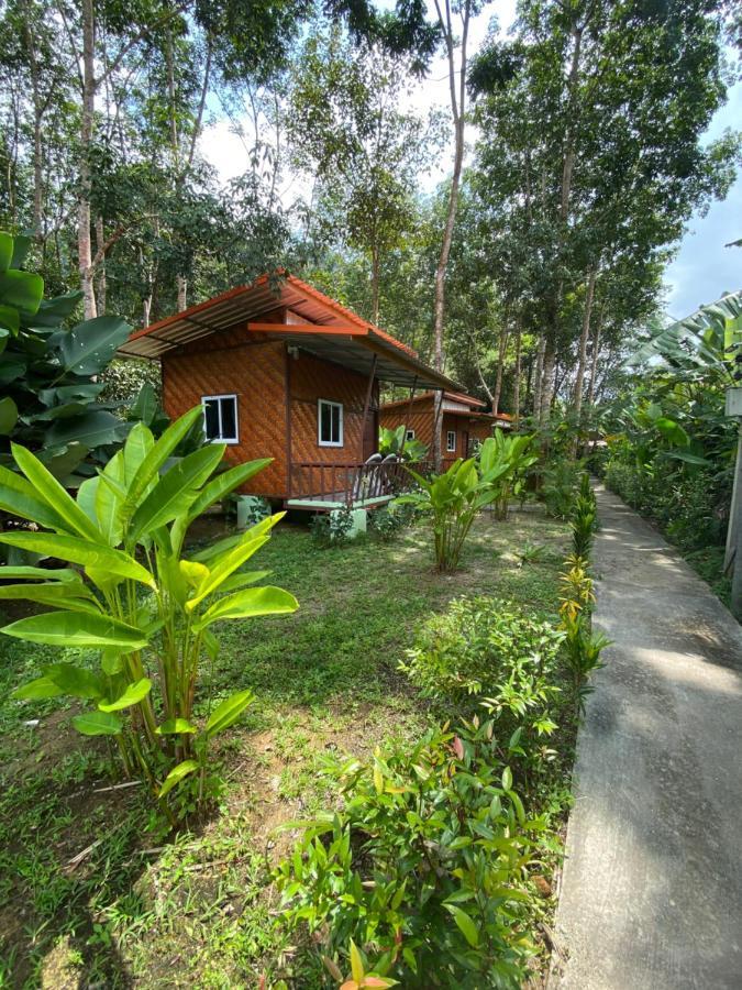 Khaosok Bamboo Huts Resort Khao Sok National Park المظهر الخارجي الصورة